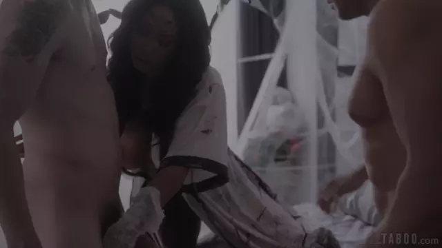 Poster: August Skye - House of Silk