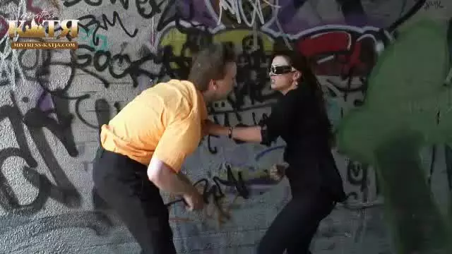 Poster: MISTRESS-KATJA - Hard Punishment - Slapping, Beating & Kicking!