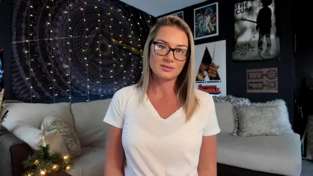 Poster: Lauranvickers - Caught Now You're My Slave -Handpicked Jerk-Off Instruction